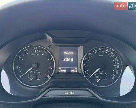 Шкода Октавия 2014 в Днепре (Днепропетровске) на Automoto.ua Белый Шкода Октавия, объемом двигателя 1.8 л и пробегом 230 тыс. км за 12000 $, фото 12 на Automoto.ua