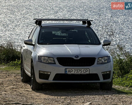 Белый Шкода Октавия, объемом двигателя 1.8 л и пробегом 287 тыс. км за 8500 $, фото 1 на Automoto.ua