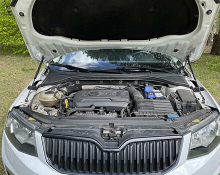 Белый Шкода Октавия, объемом двигателя 1.8 л и пробегом 287 тыс. км за 8500 $, фото 21 на Automoto.ua