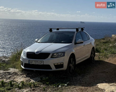 Белый Шкода Октавия, объемом двигателя 1.8 л и пробегом 287 тыс. км за 8500 $, фото 2 на Automoto.ua