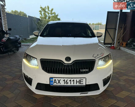 Белый Шкода Октавия, объемом двигателя 1.97 л и пробегом 210 тыс. км за 18500 $, фото 2 на Automoto.ua