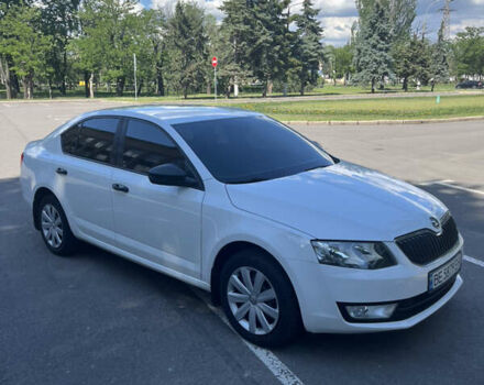 Белый Шкода Октавия, объемом двигателя 1.4 л и пробегом 211 тыс. км за 9700 $, фото 2 на Automoto.ua