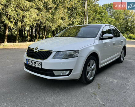 Білий Шкода Октавія, об'ємом двигуна 1.8 л та пробігом 207 тис. км за 8700 $, фото 4 на Automoto.ua