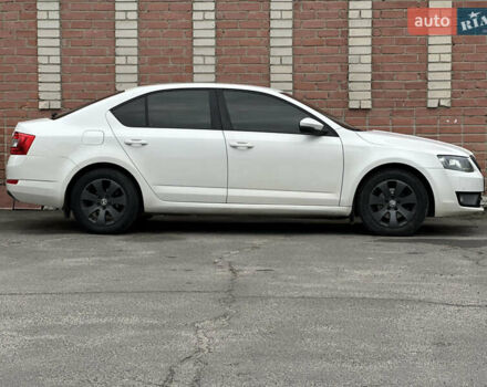 Білий Шкода Октавія, об'ємом двигуна 1.97 л та пробігом 295 тис. км за 12700 $, фото 13 на Automoto.ua