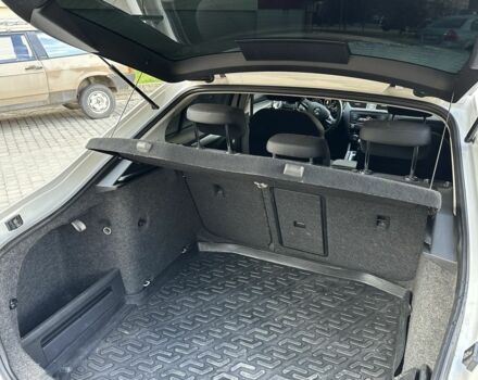 Білий Шкода Октавія, об'ємом двигуна 1.6 л та пробігом 180 тис. км за 10700 $, фото 15 на Automoto.ua