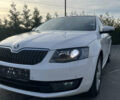 Шкода Октавія 2014 у Хусте на Automoto.ua Білий Шкода Октавія, об'ємом двигуна 1.97 л та пробігом 252 тис. км за 12200 $, фото 6 на Automoto.ua