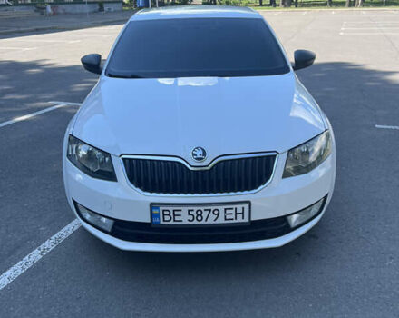 Белый Шкода Октавия, объемом двигателя 1.4 л и пробегом 211 тыс. км за 9700 $, фото 1 на Automoto.ua