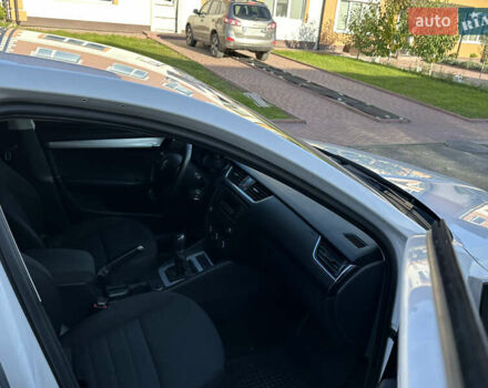 Белый Шкода Октавия, объемом двигателя 1.6 л и пробегом 183 тыс. км за 10300 $, фото 15 на Automoto.ua