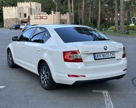 Білий Шкода Октавія, об'ємом двигуна 1.2 л та пробігом 152 тис. км за 10800 $, фото 3 на Automoto.ua