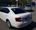 Білий Шкода Октавія, об'ємом двигуна 1.4 л та пробігом 200 тис. км за 12000 $, фото 4 на Automoto.ua