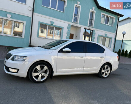 Белый Шкода Октавия, объемом двигателя 1.6 л и пробегом 183 тыс. км за 10300 $, фото 5 на Automoto.ua