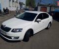 Білий Шкода Октавія, об'ємом двигуна 1.4 л та пробігом 200 тис. км за 12000 $, фото 2 на Automoto.ua
