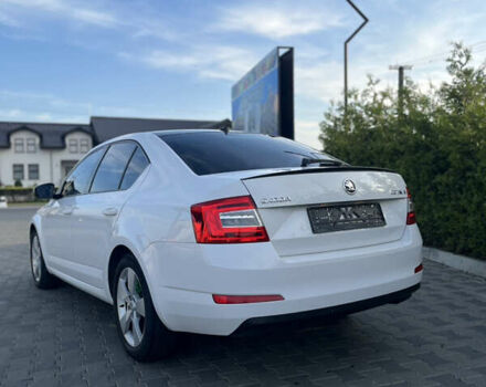 Шкода Октавія 2014 у Хусте на Automoto.ua Білий Шкода Октавія, об'ємом двигуна 1.97 л та пробігом 252 тис. км за 12200 $, фото 20 на Automoto.ua