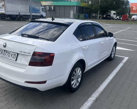 Білий Шкода Октавія, об'ємом двигуна 1.6 л та пробігом 261 тис. км за 10000 $, фото 3 на Automoto.ua