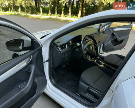 Білий Шкода Октавія, об'ємом двигуна 1.8 л та пробігом 207 тис. км за 8700 $, фото 17 на Automoto.ua
