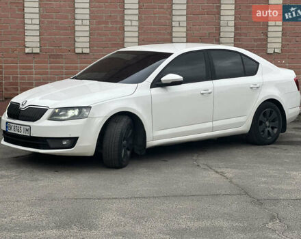 Білий Шкода Октавія, об'ємом двигуна 1.97 л та пробігом 295 тис. км за 12700 $, фото 2 на Automoto.ua