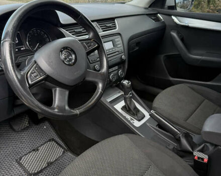 Белый Шкода Октавия, объемом двигателя 1.4 л и пробегом 130 тыс. км за 10000 $, фото 9 на Automoto.ua