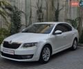 Белый Шкода Октавия, объемом двигателя 1.97 л и пробегом 328 тыс. км за 11499 $, фото 1 на Automoto.ua