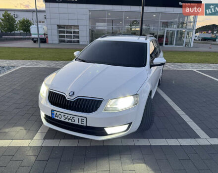 Білий Шкода Октавія, об'ємом двигуна 1.6 л та пробігом 253 тис. км за 9750 $, фото 42 на Automoto.ua