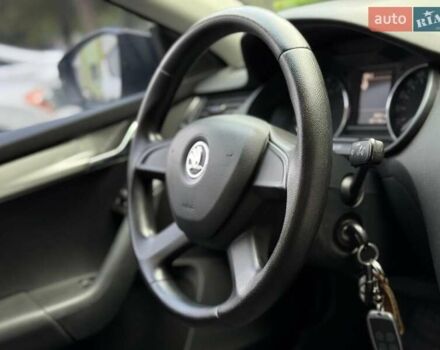 Белый Шкода Октавия, объемом двигателя 1.4 л и пробегом 289 тыс. км за 8000 $, фото 12 на Automoto.ua