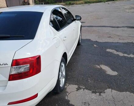 Білий Шкода Октавія, об'ємом двигуна 1.4 л та пробігом 250 тис. км за 9500 $, фото 2 на Automoto.ua