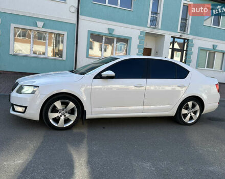 Белый Шкода Октавия, объемом двигателя 1.6 л и пробегом 182 тыс. км за 10300 $, фото 2 на Automoto.ua