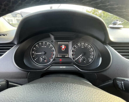 Шкода Октавія 2014 у Хусте на Automoto.ua Білий Шкода Октавія, об'ємом двигуна 1.97 л та пробігом 252 тис. км за 12200 $, фото 37 на Automoto.ua