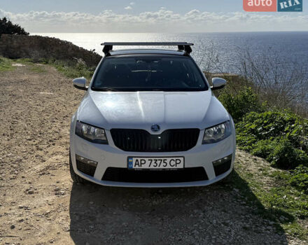 Белый Шкода Октавия, объемом двигателя 1.8 л и пробегом 287 тыс. км за 8500 $, фото 4 на Automoto.ua