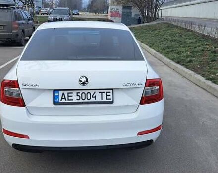 Білий Шкода Октавія, об'ємом двигуна 1.6 л та пробігом 183 тис. км за 9300 $, фото 4 на Automoto.ua