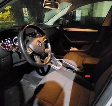 Білий Шкода Октавія, об'ємом двигуна 1.4 л та пробігом 132 тис. км за 11800 $, фото 6 на Automoto.ua