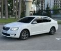 Білий Шкода Октавія, об'ємом двигуна 1.2 л та пробігом 152 тис. км за 10800 $, фото 10 на Automoto.ua