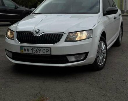 Белый Шкода Октавия, объемом двигателя 1.4 л и пробегом 289 тыс. км за 8000 $, фото 2 на Automoto.ua