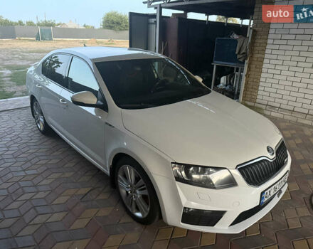 Белый Шкода Октавия, объемом двигателя 1.97 л и пробегом 210 тыс. км за 18500 $, фото 10 на Automoto.ua