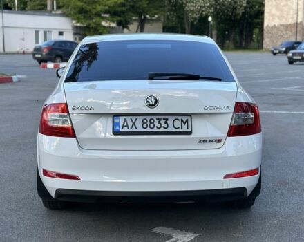 Білий Шкода Октавія, об'ємом двигуна 1.2 л та пробігом 152 тис. км за 10800 $, фото 4 на Automoto.ua