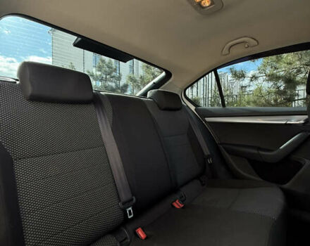 Белый Шкода Октавия, объемом двигателя 1.4 л и пробегом 130 тыс. км за 10000 $, фото 24 на Automoto.ua