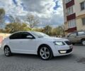 Білий Шкода Октавія, об'ємом двигуна 1.6 л та пробігом 180 тис. км за 10700 $, фото 2 на Automoto.ua