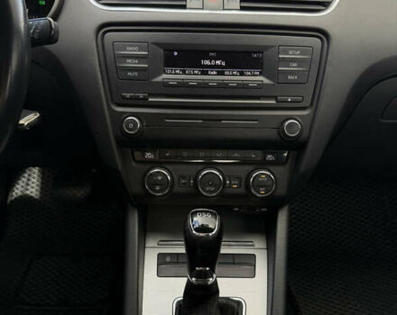 Белый Шкода Октавия, объемом двигателя 1.4 л и пробегом 130 тыс. км за 10000 $, фото 16 на Automoto.ua