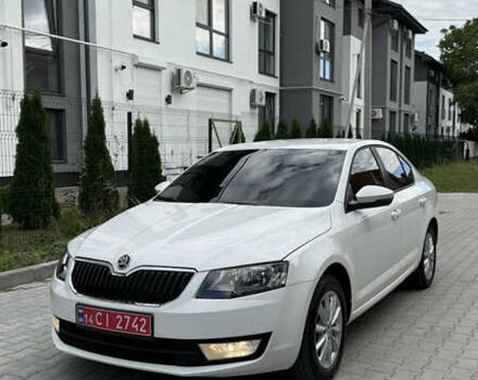 Шкода Октавия 2014 в Ужгороде на Automoto.ua Белый Шкода Октавия, объемом двигателя 1.6 л и пробегом 270 тыс. км за 8950 $, фото 2 на Automoto.ua