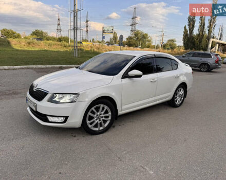 Білий Шкода Октавія, об'ємом двигуна 1.6 л та пробігом 280 тис. км за 9500 $, фото 3 на Automoto.ua