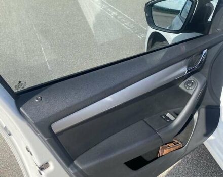 Білий Шкода Октавія, об'ємом двигуна 1.6 л та пробігом 275 тис. км за 9350 $, фото 15 на Automoto.ua