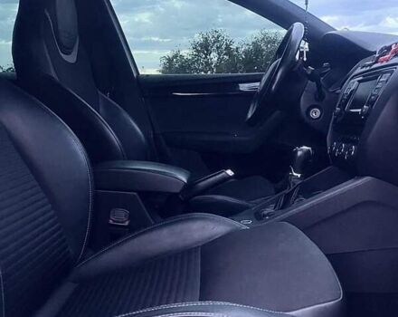 Белый Шкода Октавия, объемом двигателя 1.97 л и пробегом 286 тыс. км за 11900 $, фото 29 на Automoto.ua