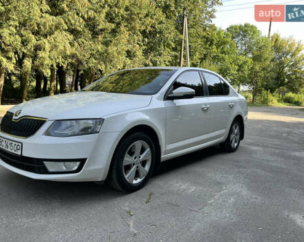 Білий Шкода Октавія, об'ємом двигуна 1.8 л та пробігом 207 тис. км за 8700 $, фото 5 на Automoto.ua