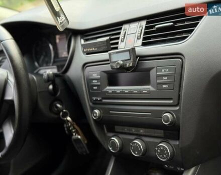Белый Шкода Октавия, объемом двигателя 1.4 л и пробегом 287 тыс. км за 8299 $, фото 10 на Automoto.ua