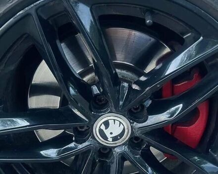 Белый Шкода Октавия, объемом двигателя 1.97 л и пробегом 286 тыс. км за 11900 $, фото 8 на Automoto.ua