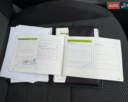 Белый Шкода Октавия, объемом двигателя 1.4 л и пробегом 174 тыс. км за 10200 $, фото 23 на Automoto.ua