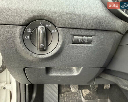 Білий Шкода Октавія, об'ємом двигуна 1.4 л та пробігом 194 тис. км за 8800 $, фото 31 на Automoto.ua