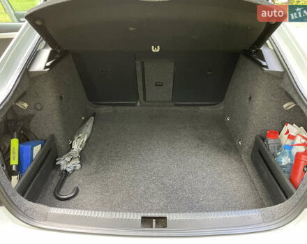 Белый Шкода Октавия, объемом двигателя 1.8 л и пробегом 287 тыс. км за 8500 $, фото 20 на Automoto.ua