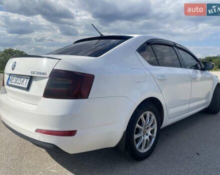 Білий Шкода Октавія, об'ємом двигуна 1.6 л та пробігом 275 тис. км за 9350 $, фото 6 на Automoto.ua