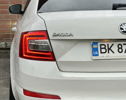 Білий Шкода Октавія, об'ємом двигуна 1.97 л та пробігом 295 тис. км за 12700 $, фото 20 на Automoto.ua