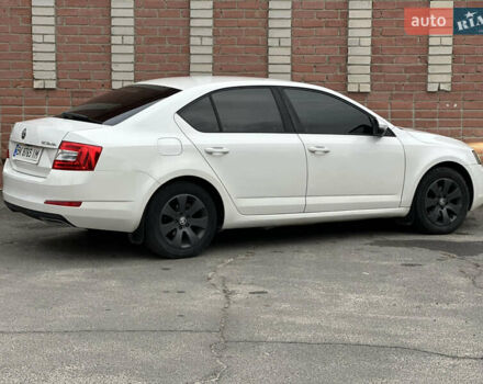 Білий Шкода Октавія, об'ємом двигуна 1.97 л та пробігом 295 тис. км за 12700 $, фото 15 на Automoto.ua